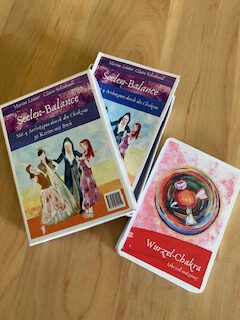 Das Karten-Set mit Schachtel